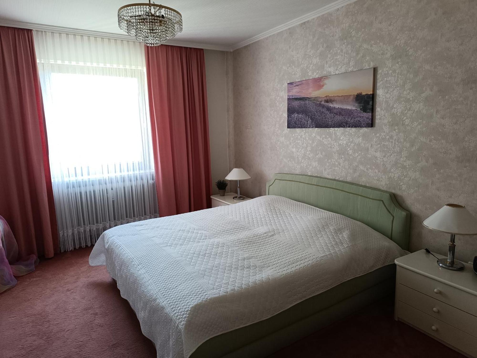Accommodatie bij particulieren Mit Sonnenaufgang, Kuehlschrank, Ventilator Und Ruhiger Innenhof Obergeschoss Bei Koberstein